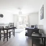 Campbell Park - City Stay Apartments